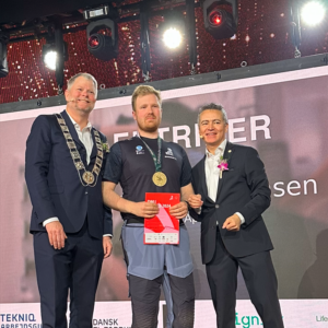 Magnus Bremer Hansen vinder af DM i Skills 2024 for elektrikerlærlinge